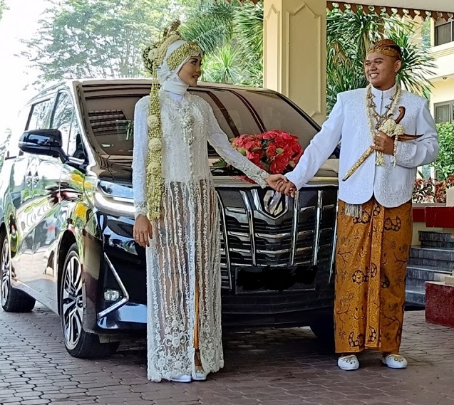 sewa alphard surabaya, sewa mobil alphard surabaya, rental alphard surabaya, rental mobil alphard surabaya, rental sewa alphard baru surabaya